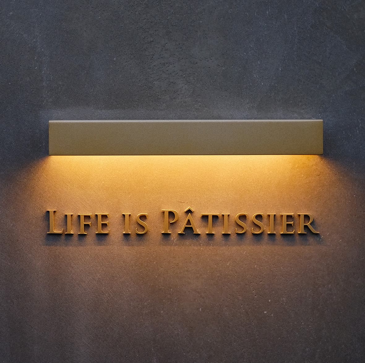 LIFE IS PÂTISSIER